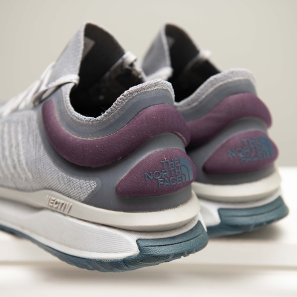 North Face Men's Sz 14 VECTIV Escape Knit Trail Running Shoes Gray / White - Picture 4 of 8